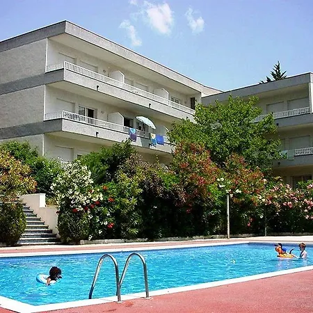 Apartahotel Rvapartaments Treumal Park