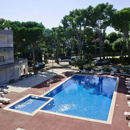 Apartahotel Rvapartaments Treumal Park